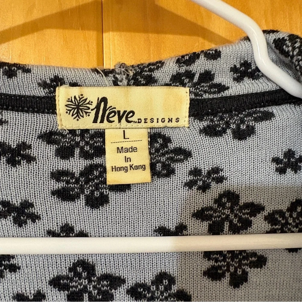 Neve Black Zipp Up Hoodie Floral Wool Sweater Size L - Picture 3 of 7